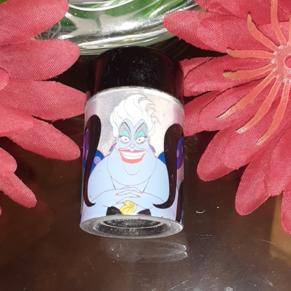 Disney villains RARE pigment wet n wild
